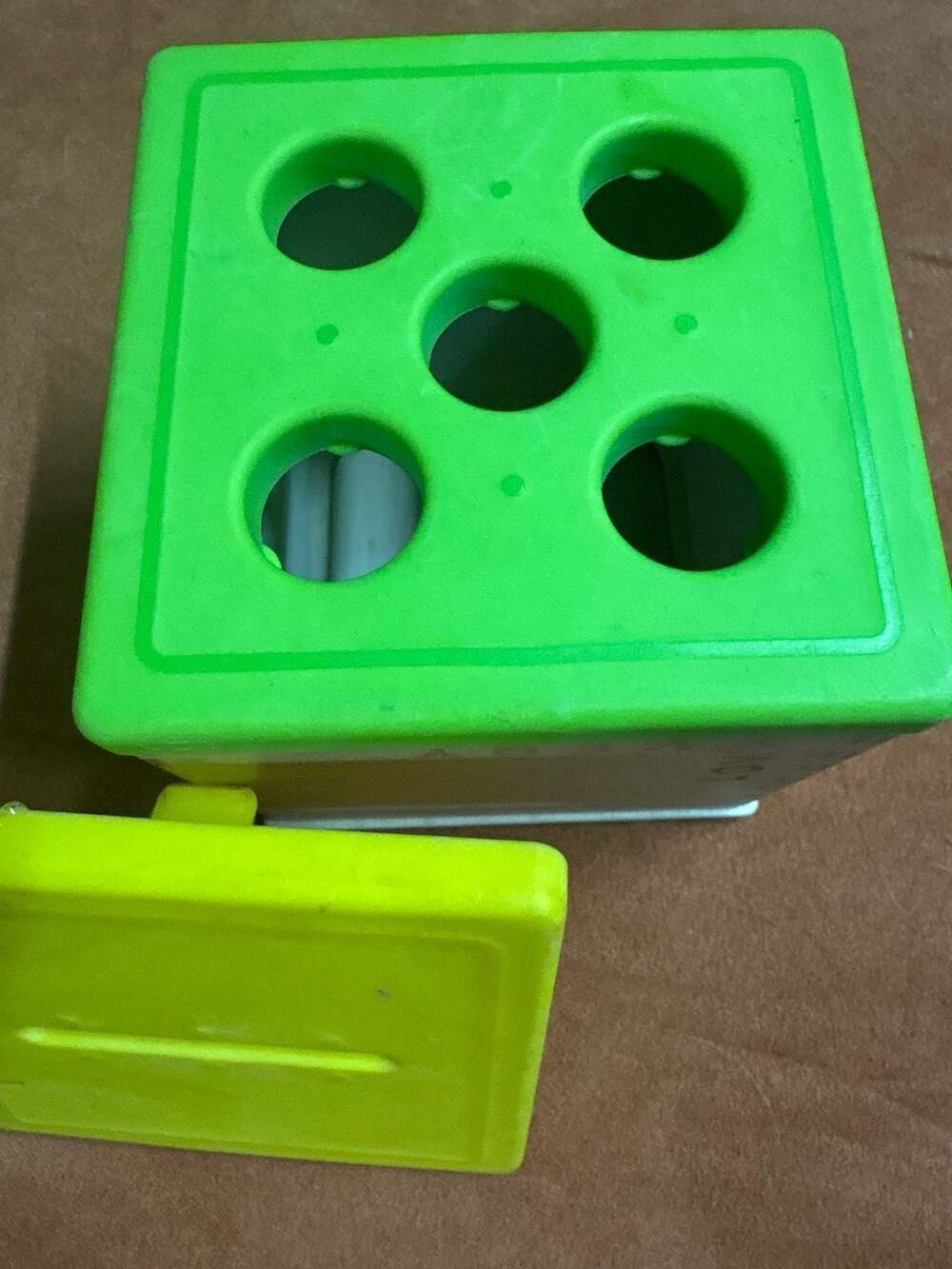 Lovevery Wooden Montessori Object Permanence Box with Interchangeable Lids - Picture 2 of 5